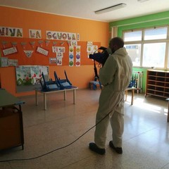 La sanificazione delle scuole