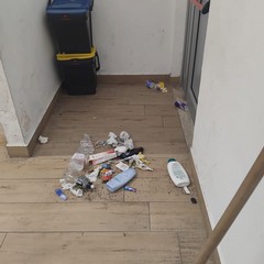 Vandalizzati gli spogliatoi del campo sportivo comunale