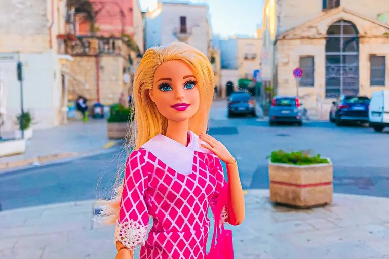 Barbie in Town a Modugno