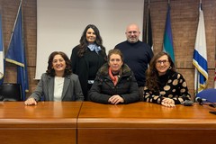 Distribuiti i contenitori per la raccolta differenziata nelle scuole di Modugno
