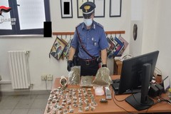 Modugno, nasconde 800 grammi di marijuana: arrestato 25enne