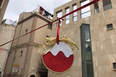 Luminarie e mercatini: cominciano le feste ( e le polemiche)