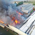 Incendio a Palo, Modugno a 5 Stelle: «Inibire il consumo dei prodotti ortofrutticoli»