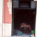 Scoppio in casa, sfiorata la tragedia in Piazza dei Caduti