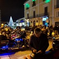 Inizio in sordina per il Natale in piazza con musica e motori