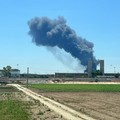Incendio alla zona industriale Bari-Modugno