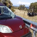 Perde il controllo della moto e si scontra con un'auto, grave 20enne di Modugno