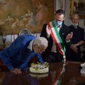 Buon compleanno professor Massarelli: l'icona dello sport di Modugno compie 105 anni