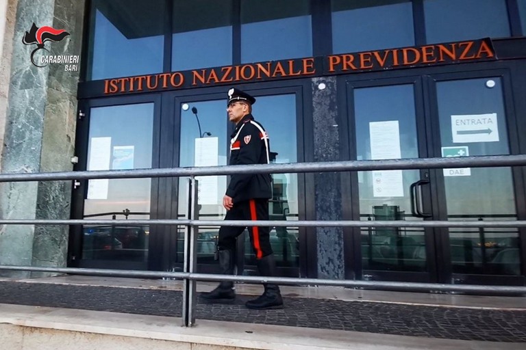 carabinieri reddito di cittadinanza JPG