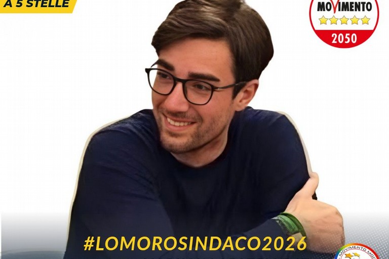 Verso il voto a Modugno, il candidato sindaco Giovanni Lomoro si presenta