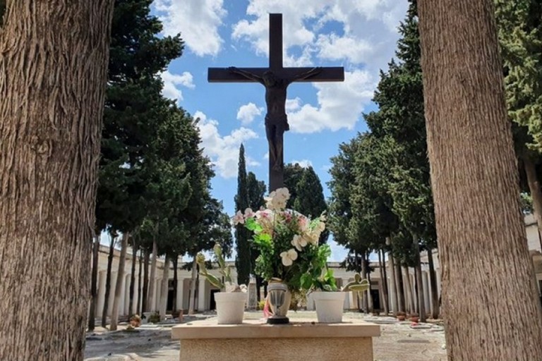 Il cimitero a Modugno