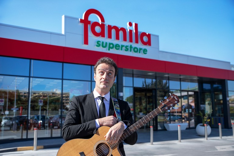 Renato Ciardo e i Famila superstore