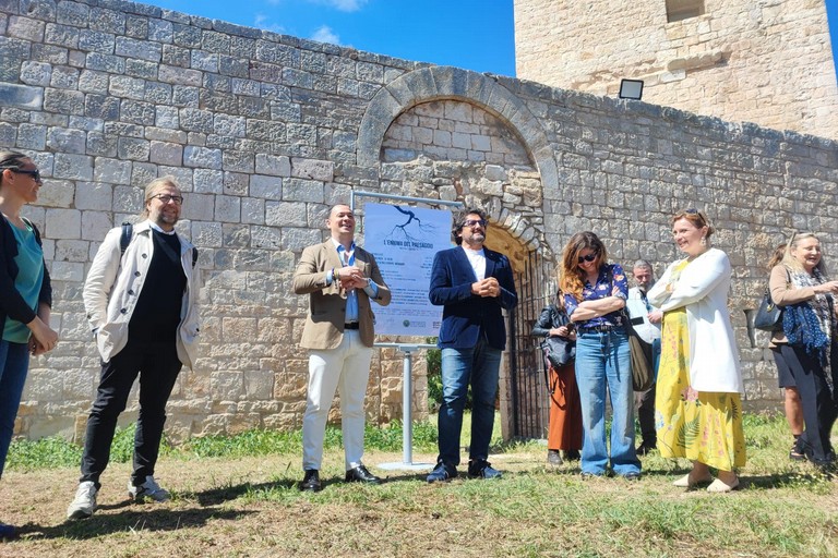 Inaugurata mostra Lenigma del paesaggio