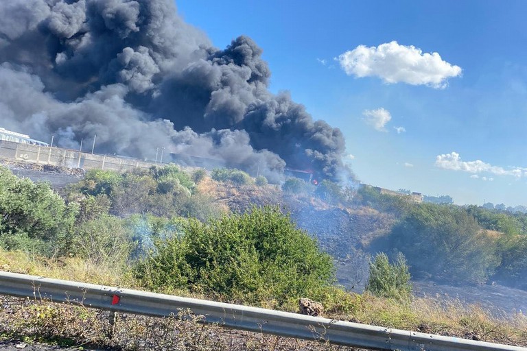 Incendio Modugno