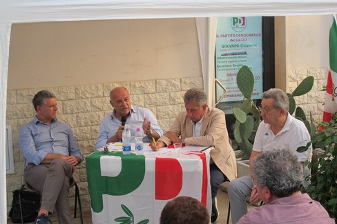 L'assessore regionale ai Trasporti Gioanni Giannini a Modugno