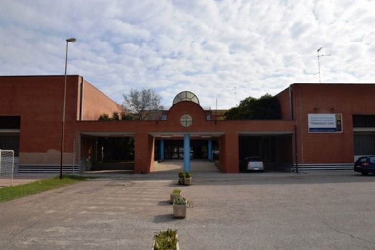 Scuola tommaso fiore