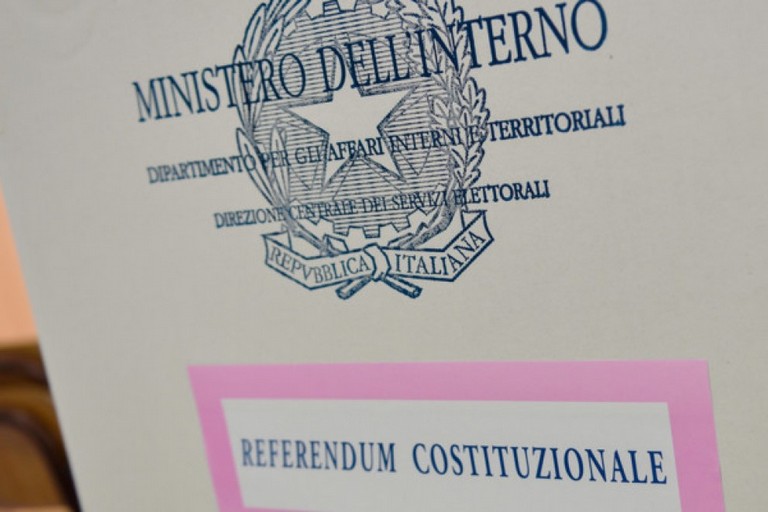 Urna per referendum