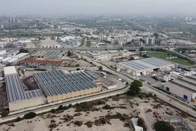 verso la nuova strada camionale di Bari