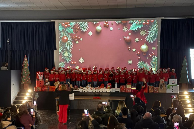 Il coro dell'IC Via Napoli-Casavola