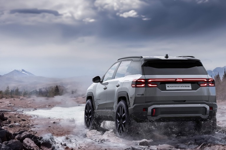 Reveal Jeep Compass