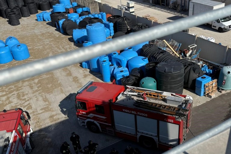 L'incendio a Modugno